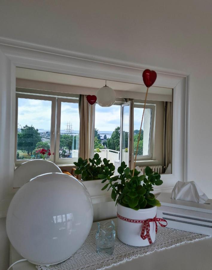 Apartment By The Sea - Kosciuszki Square Gdynia Kültér fotó
